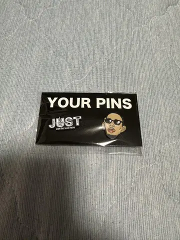 YOUR PINS 핀 배지 IO