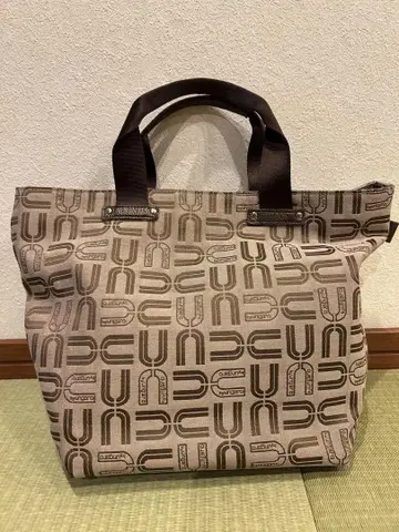 U by ungaro 로고 프린트 베이지 브라운 핸드백