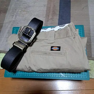 디키즈 베이지 워크 팬츠와 벨트 세트