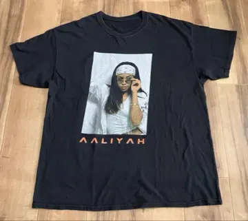 빈티지 AALIYAH 아리아 티셔츠