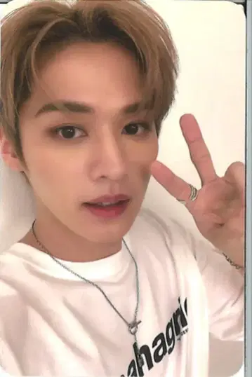 StrayKids LeeKnow MAHAGRID 로고 T