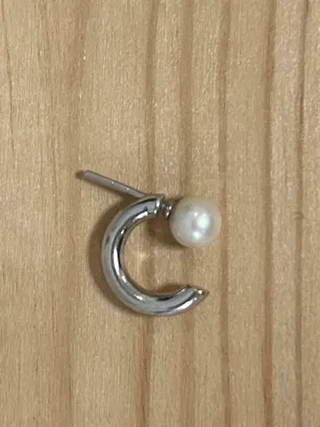 마리아 블랙 Frida Pearl Pierced Earring