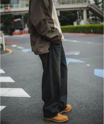 미사용 새상품 Beams 와이드 핏 데님 팬츠 S 사이즈