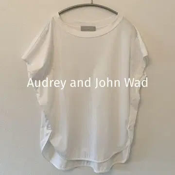 새상품급 Audrey and John Wad 풀오버 상의 티셔츠