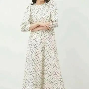 미라 오웬 미니 꽃무늬 원피스