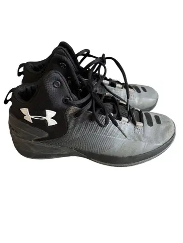 Under Armour 농구화 그레이/블랙 농구화