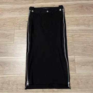 ZIP 스커트