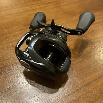 Daiwa TATULA TW300 XH 오른쪽 핸들 베이트 릴 8.1:1