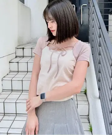 NOMAE 바이컬러 레이어드 티셔츠