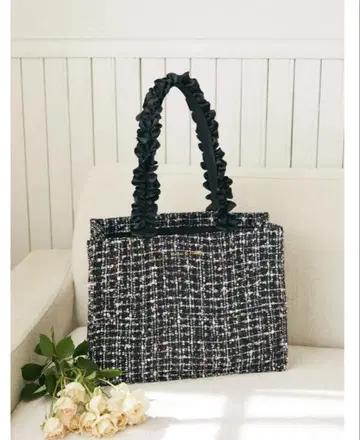 Maison de FLEUR 메종 드 플뢰르 트위드 스퀘어 토트 M 백