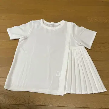 택 포함 콜라주 화이트 플리츠 티셔츠 사이즈 F