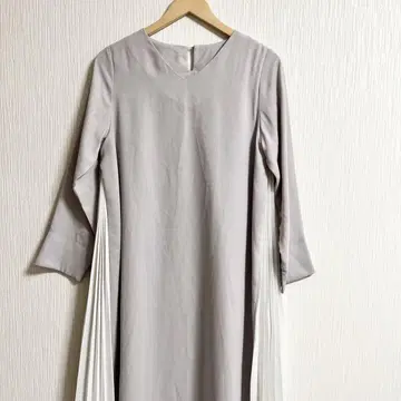 티어 클라세 플리츠 절개 롱 원피스 사이즈 11
