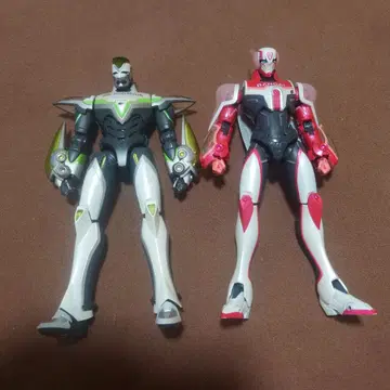 SH 피규아트 TIGER&BUNNY