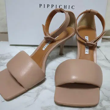 PIPPICHIC MARIRIN 마릴린 패딩 샌들