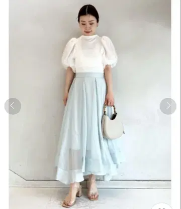 스나이델 시어 플레어 헤밍 스커트 민트 롱 쉬폰