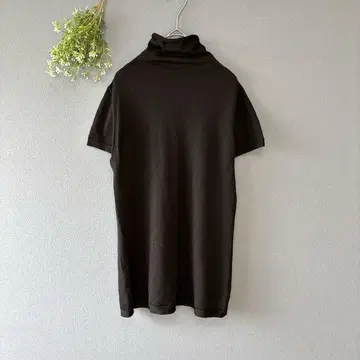 치비디니 [L] 이탈리아제 울 100 터틀넥 반팔 썸머 니트