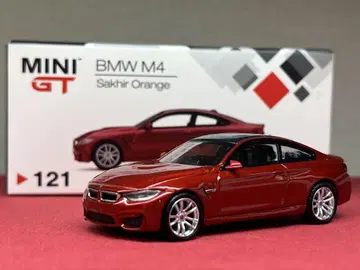 MINI GT BMW M4 F82