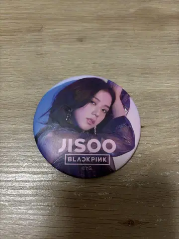 JISOO BLACKPINK 캔뱃지