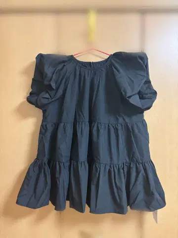 결혼해줘! 부풀어오른 블라우스 블랙