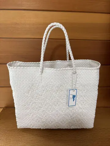 레트라 메르카도 백 화이트 (XS)