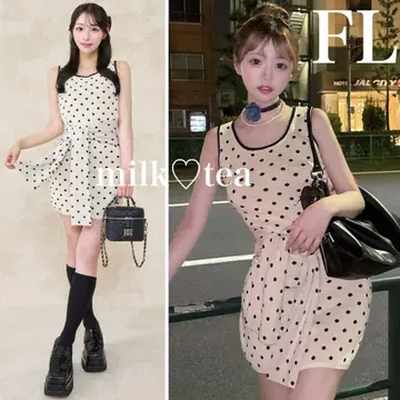새상품 태그 다리치 허리 마크 도트 니트 미니 원피스 아이보리 FL