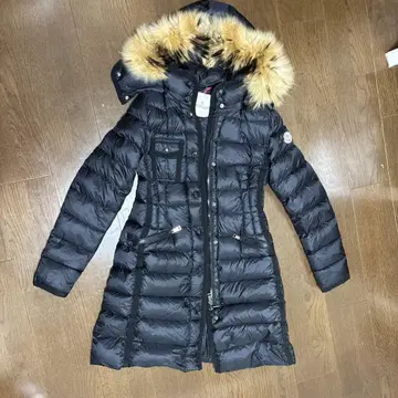 후드 부착 블랙 롱 다운 자켓