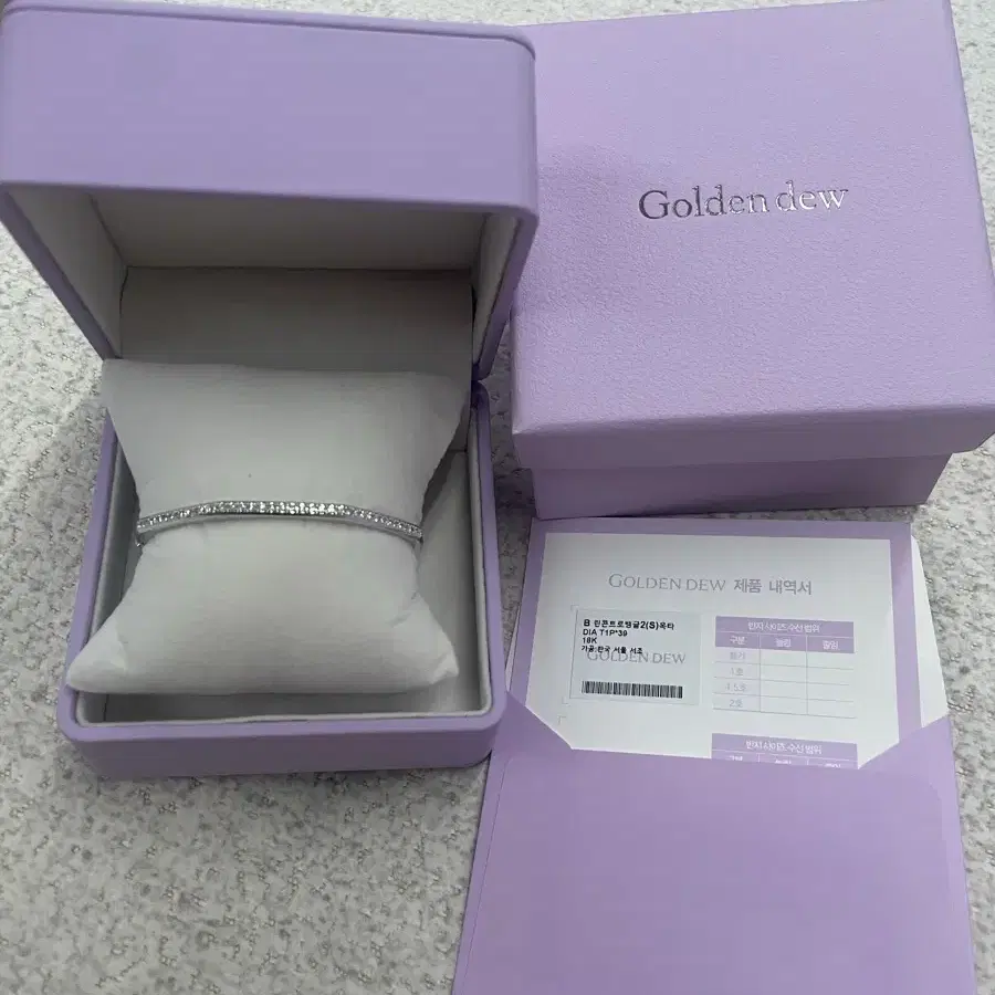 [Golden dew] 韓国アクセ☆18K Gold☆GD Luna S Hoop Earrings Golden dew] 韓国アクセ☆18K Gold☆GD Luna 1 Earrings