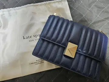 kate spade 데코 퀼팅 체인 숄더 백