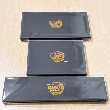 극장판 귀멸의 칼날 무한성 편 키 비주얼 캔뱃지 세트 A&B&C