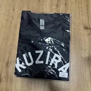 KUZIRA 티셔츠