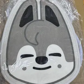 SKZOO 울프 찬 카펫