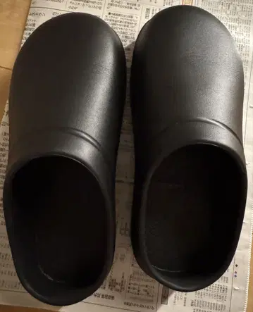 라쿠바키 이지 사보 블랙 M 사이즈 23.5~24cm