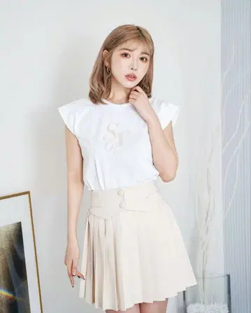 Darich 레터링 비즈 티셔츠 화이트