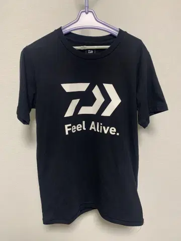 새상품급 Daiwa 다이와 Feel Alive. 스트레치 티셔츠 블랙 M