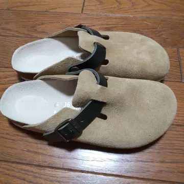 BIRKENSTOCK 베이지 스웨이드 사보 샌들
