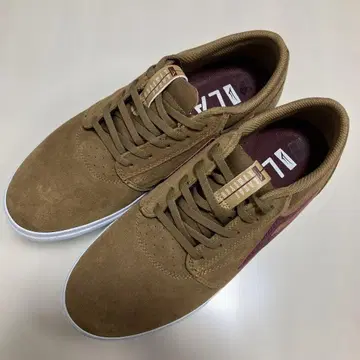 라카이 GRIFFIN TOBBACO SUEDE 27.5cm