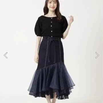 윌 셀렉션 밑단 오간자 데님 스커트