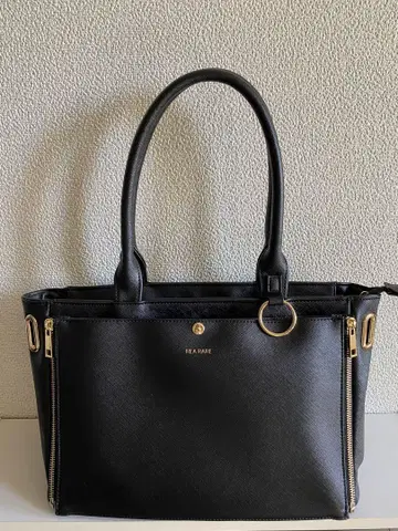 리아 레아 쿠루아 블랙 M 사이즈 이타백
