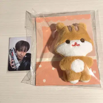 ATEEZ ANITEEZ 플랫 퍼 봉제 인형 홍준 트레이딩 카드 포함