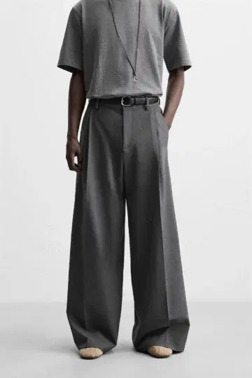 ZARA 자라 와이드 레그 플레어 팬츠 EU42jp32 완판템