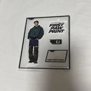 &TEAM 위주 EJ 아크릴 스탠드 FIRST PAW PRINT
