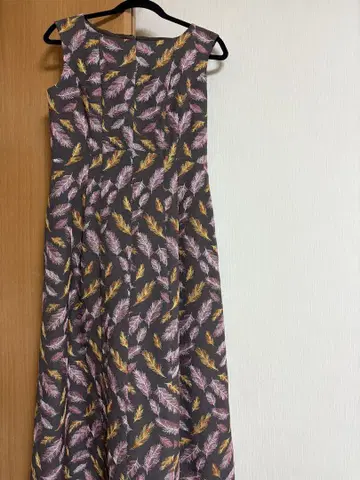 TOCCA PLUMA 롱 드레스 원피스 A 라인 깃털 자수