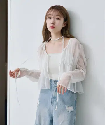 kastane 셔링 시어 블라우스