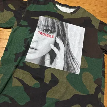 AYUMI HAMASAKI TROUBLE 티셔츠 S 사이즈