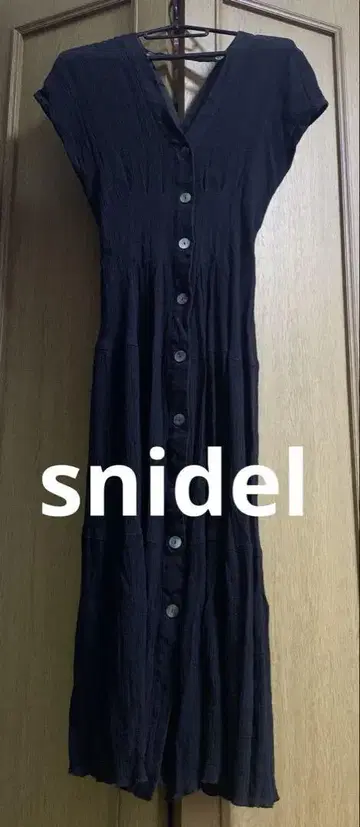 snidel 슬리브리스 롱 원피스 블랙