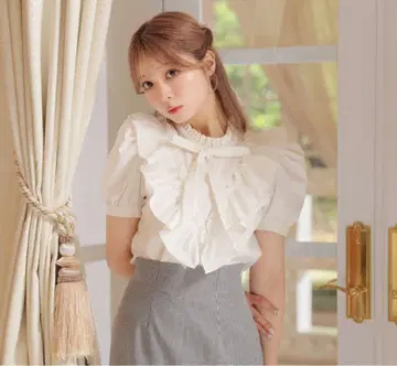 엠미에메 Pearl ruffle bow tie blouse 블라우스
