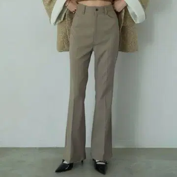 핏 플레어 센터 프레스 팬츠 / 클레인