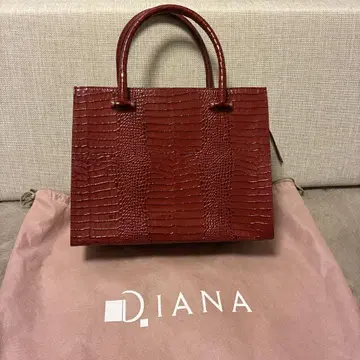 DIANA 크로커다일 스타일 레드 핸드백