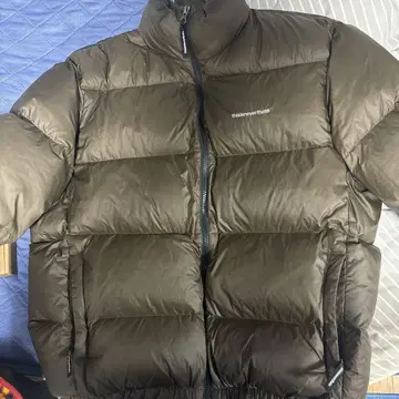 디스이즈네버댓 브라운 다운 자켓 M 네바자 다운