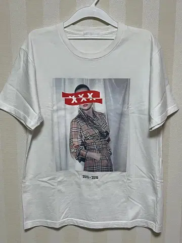 GOD SELECTION XXX 케이트 모스 티셔츠 6주년 M 사이즈